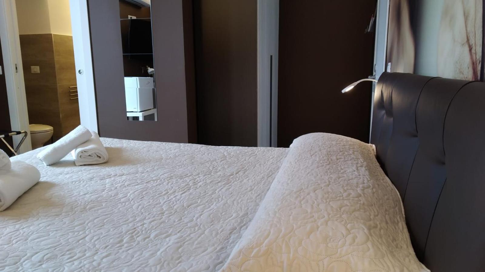 Cconforthotels R&B Central Rooms Bari Zewnętrze zdjęcie